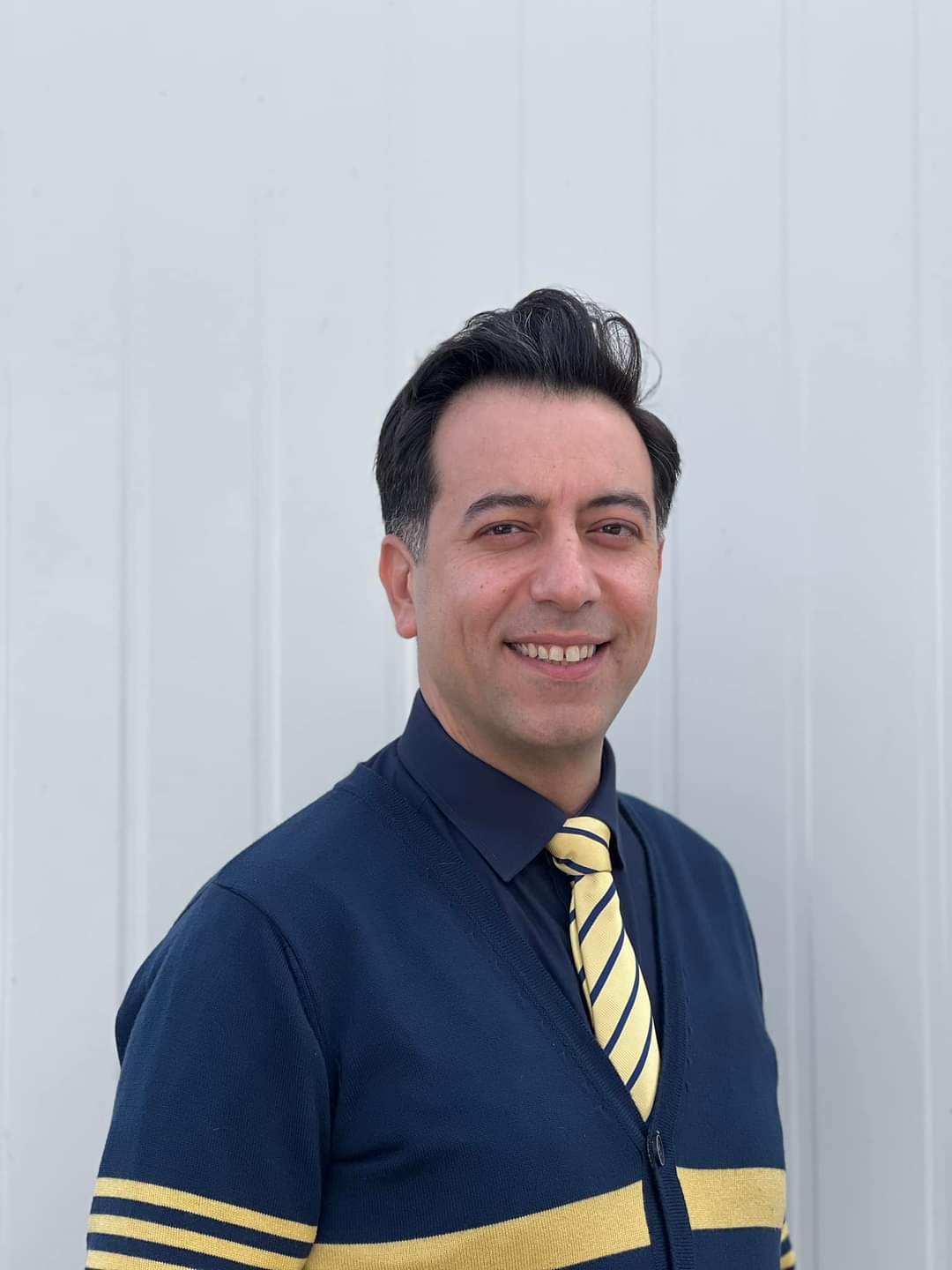 Dr Ashkan Salimi
